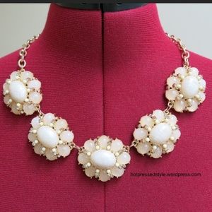 Talbots Florette Cabochon Stunning Statement Necklace NWT